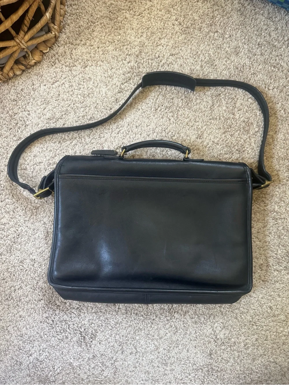 Vintage Coach Black Leather Metropolitan Briefcase ft. in Devil Wears Prada 2